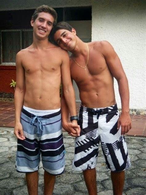Gays Novinho (@gaysnovinho) .